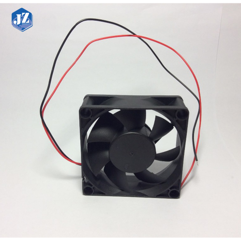 70x70x25mm Brushless DC Fan